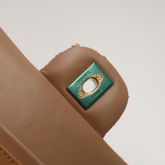 Chanel 2017 Coco Cuba Tweed Flap - Picture 6 of 8